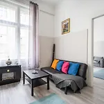 The White House Apartment